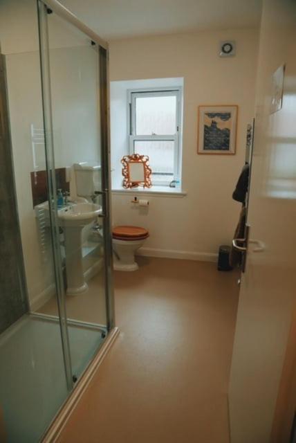 The Dolphin Inn Hostel Dunbar Exteriör bild